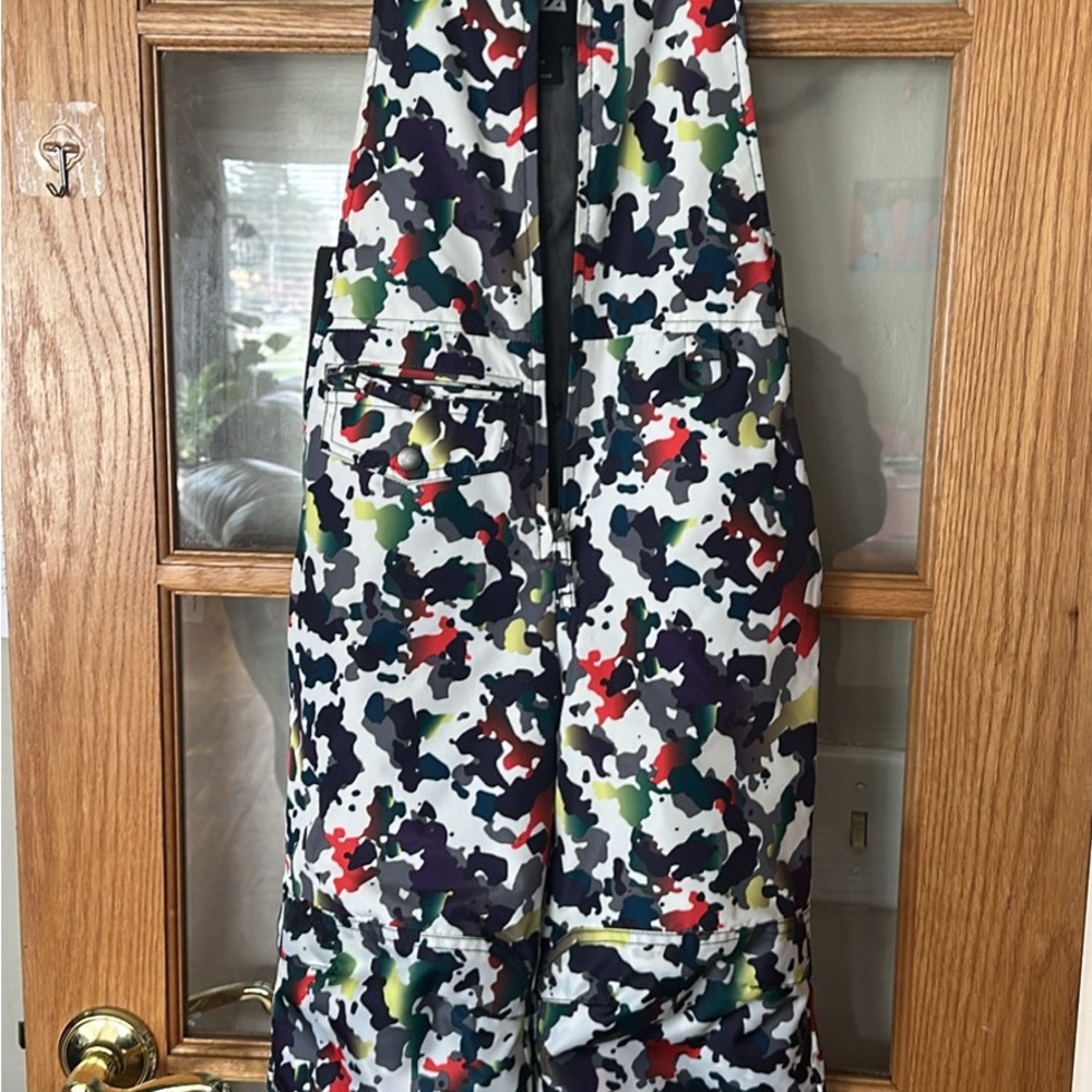 Kids snow bib size 8